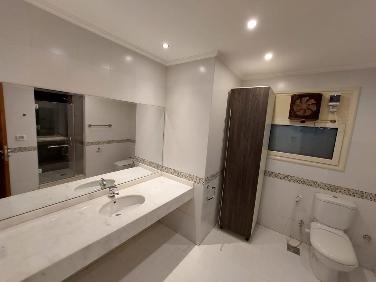 Unfurnished Apartment With Maid's Room In Zamalek.