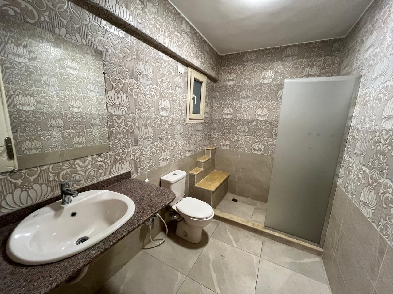 Modern Furnished Apartment Available for Rent in Degla Maadi