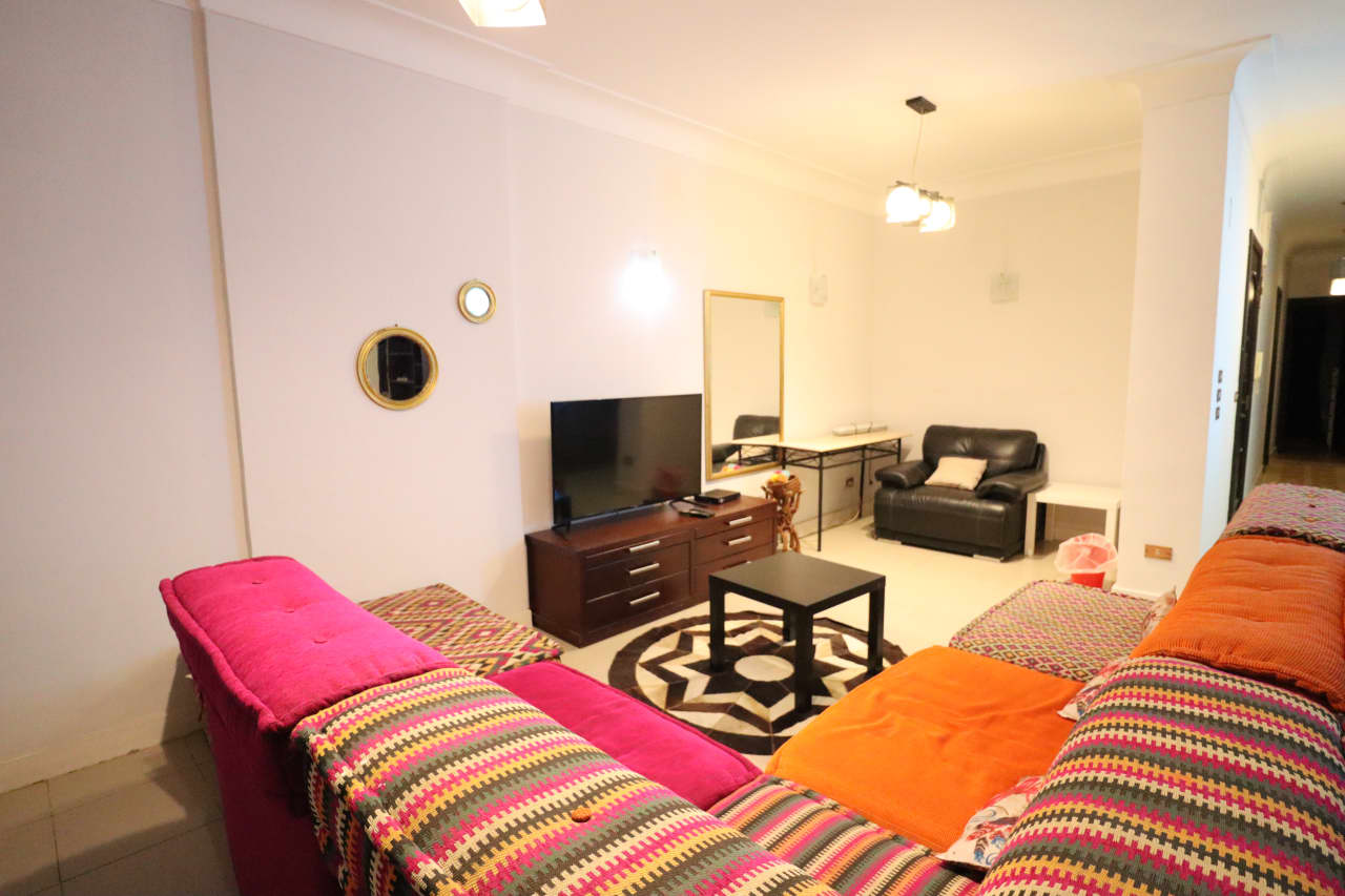 Cozy Furnished Apartment In Quiet Degla Location.
