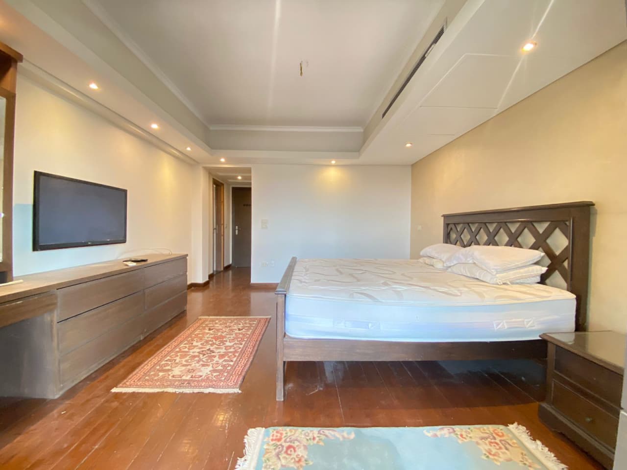 Peaceful & Homey Furnished Apartment In Degla El Maadi.