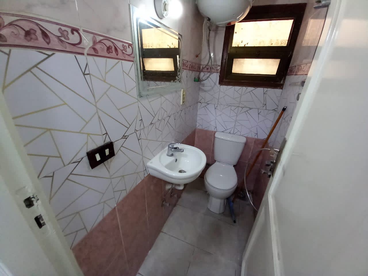 Modern Semi-Furnished Apartment In Prime New Maadi.