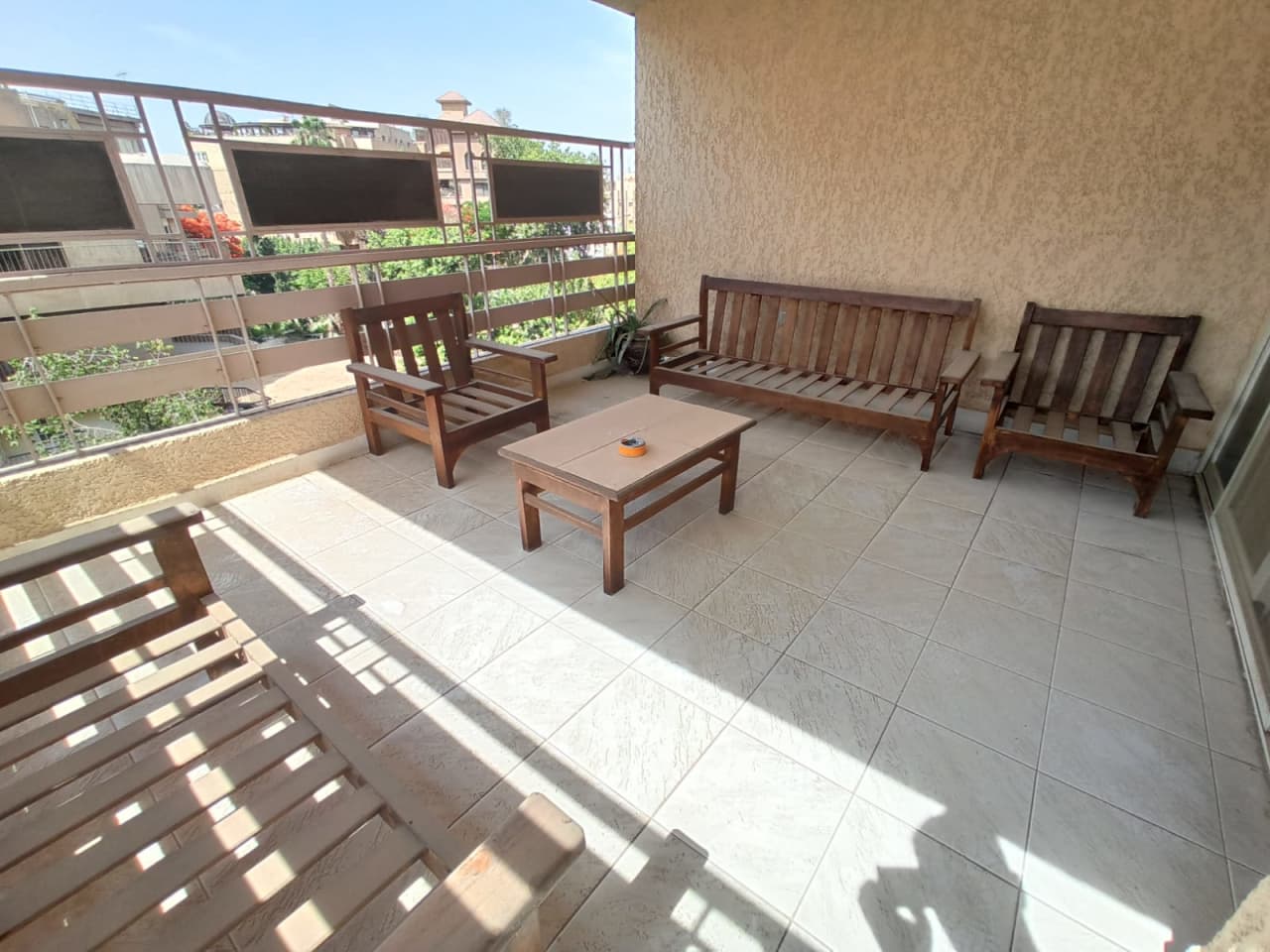 3 bedroom Apartment for rent in Degla