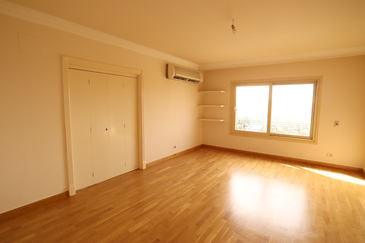 Modern Semi-Furnished Penthouse In The Heart Of Maadi Sarayat.