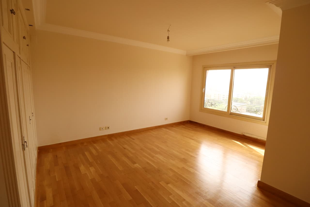 Modern Semi-Furnished Penthouse In The Heart Of Maadi Sarayat.