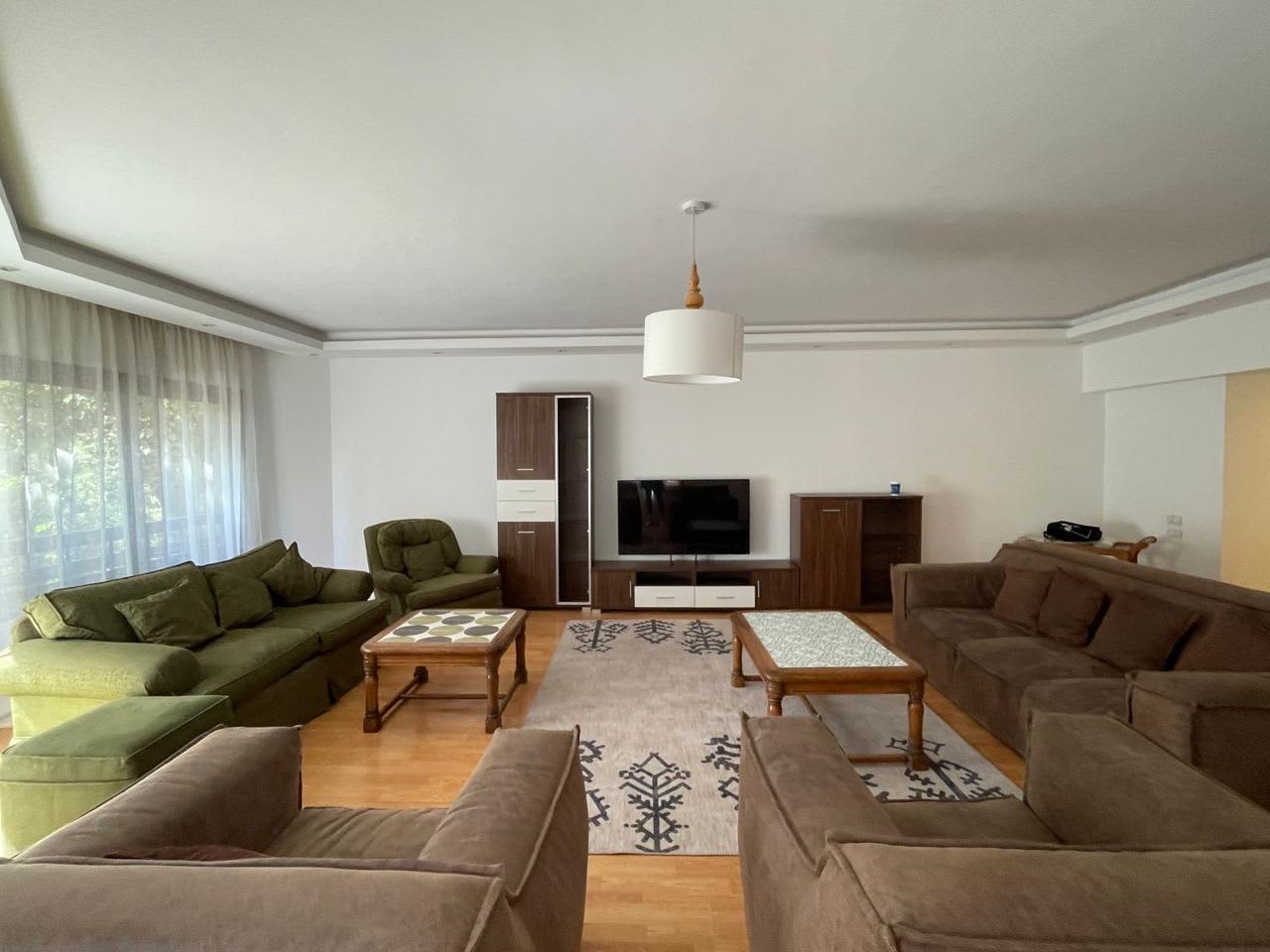 3 bedroom Apartment for rent in Degla