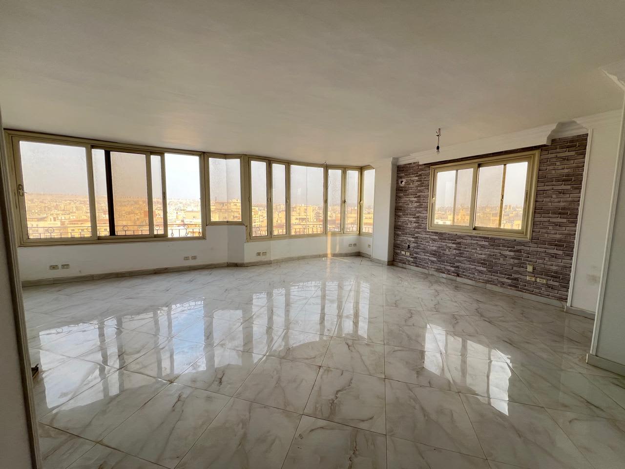 7 bedroom Office for rent in Zahraa El Maadi