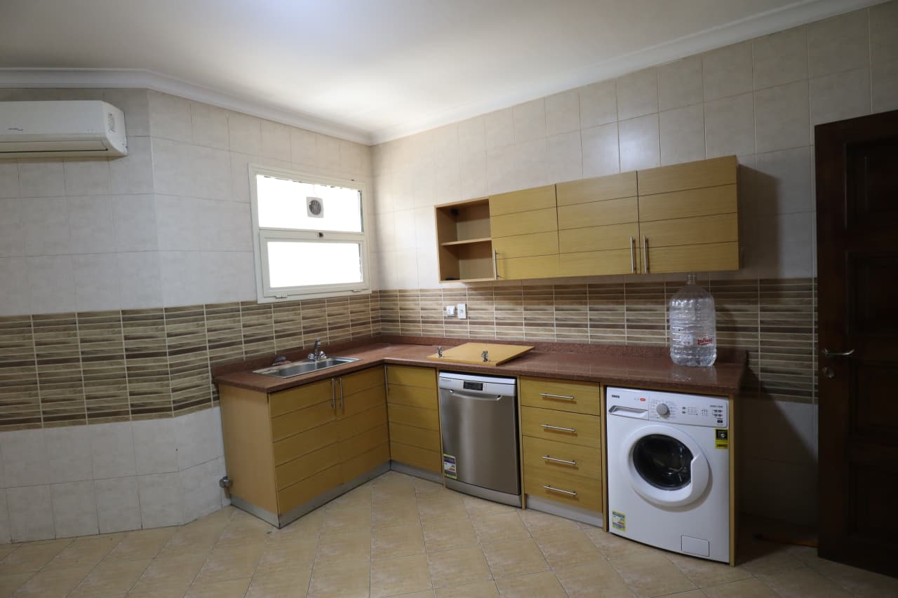 Bright Furnished Apartment With Shared Pool Access In Maadi Sarayat.