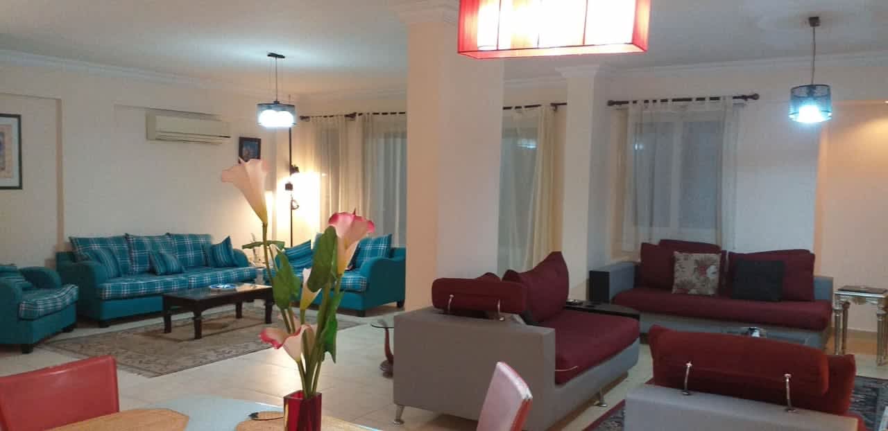 3 bedroom Apartment for rent in Degla