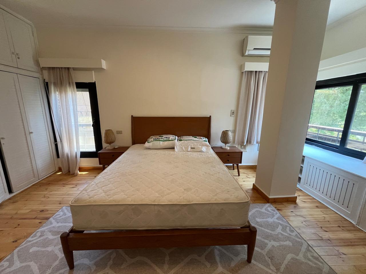 Apartment With Balcony Overlooking Gardens In Maadi Degla