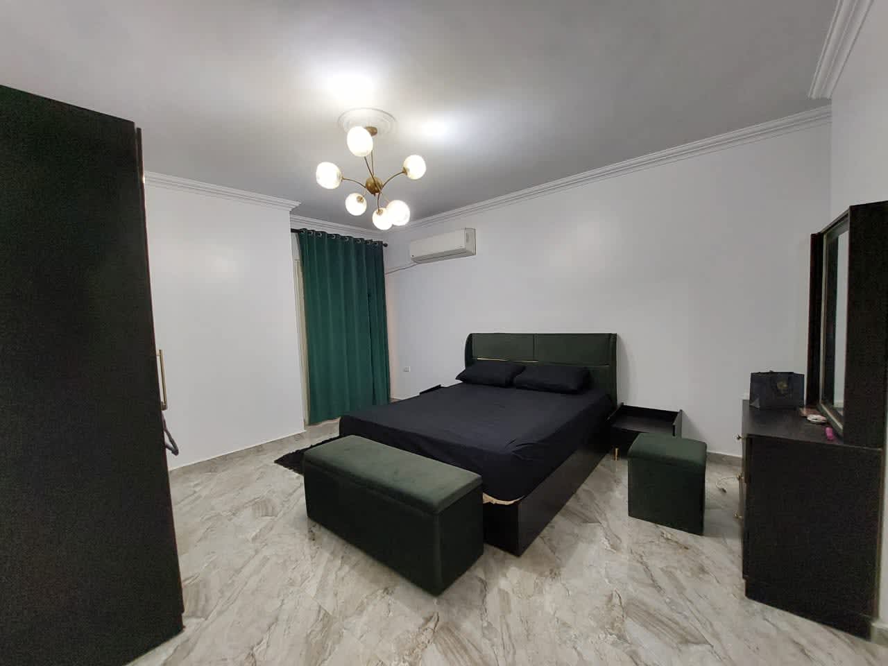 Relax Apartment In The Heart Of Zamalek|180m²|brightly.