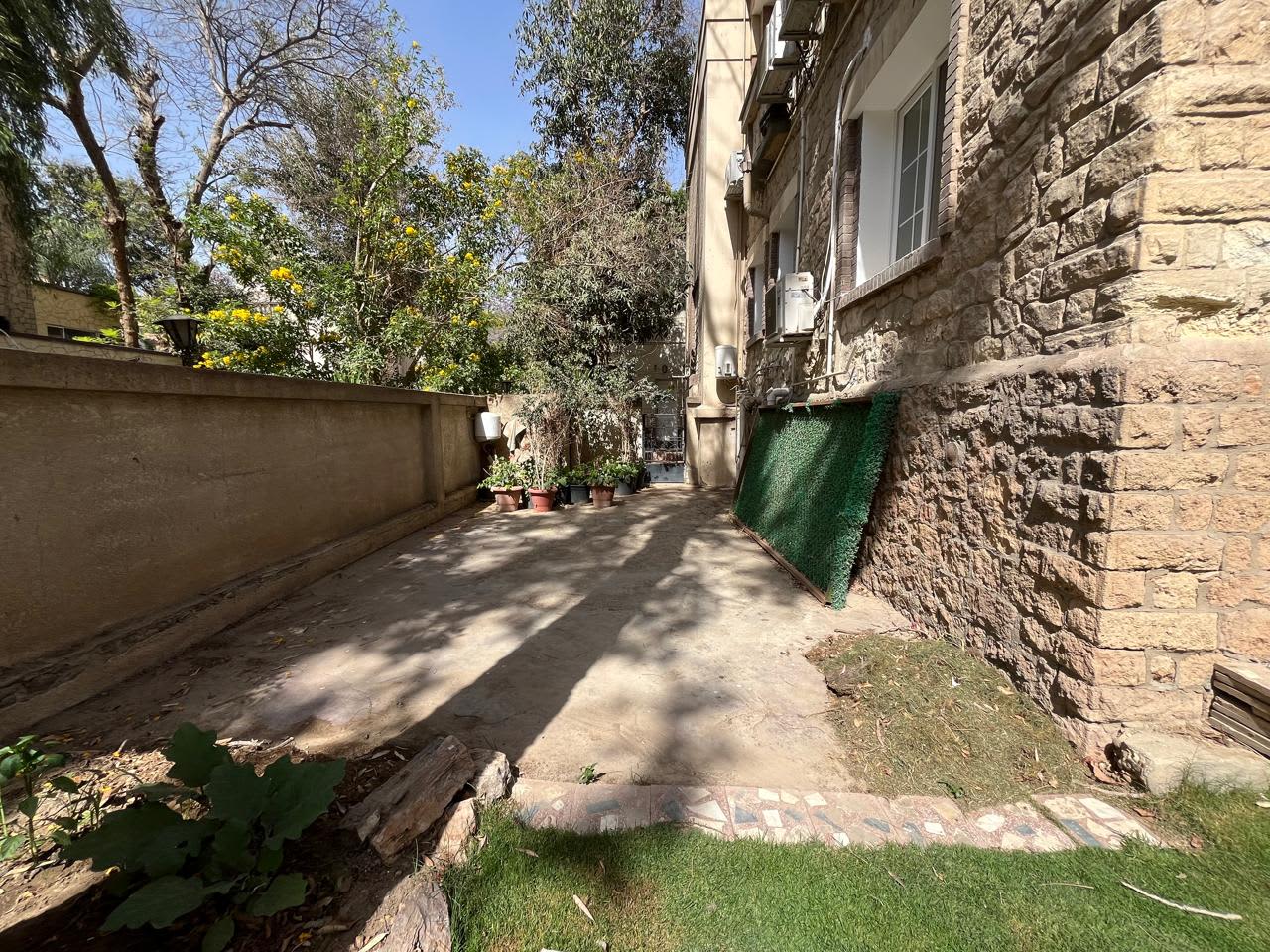 Semi Furnished Ground Floor For Rent In Maadi Saryat|180m²