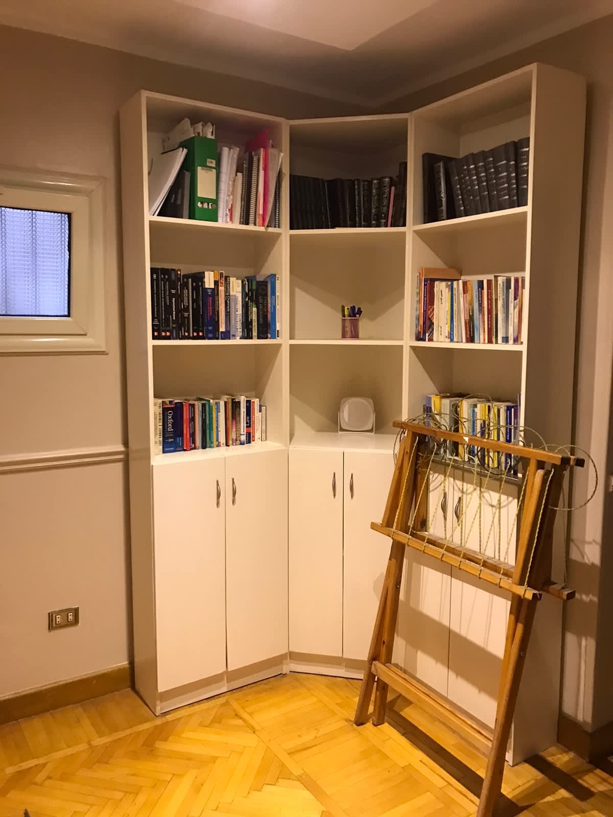 Charming Furnished Apartment In A Quiet Degla Street.