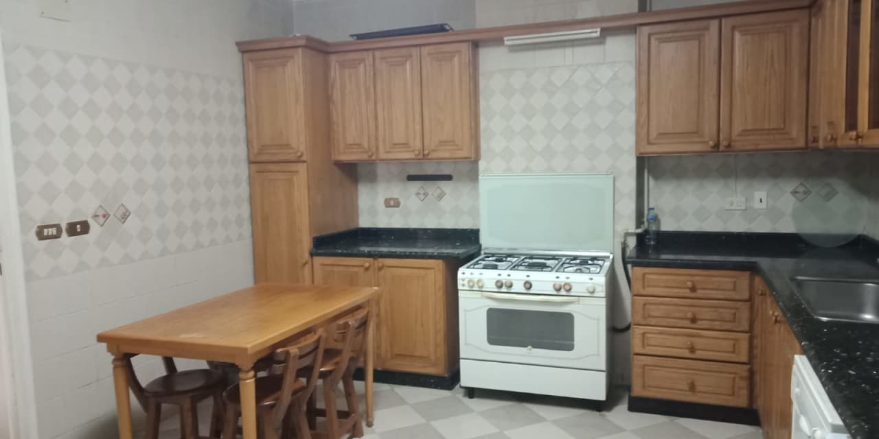 Bright & Spacious Furnished Apartment In Maadi Degla.