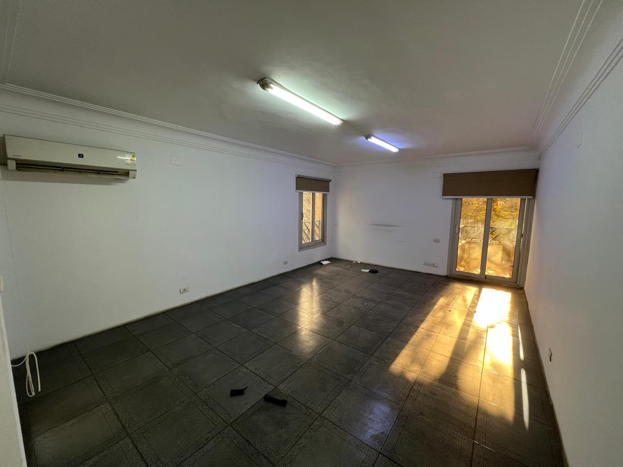 Administrative Villa For Rent| 1000m² | El Sarayat . 