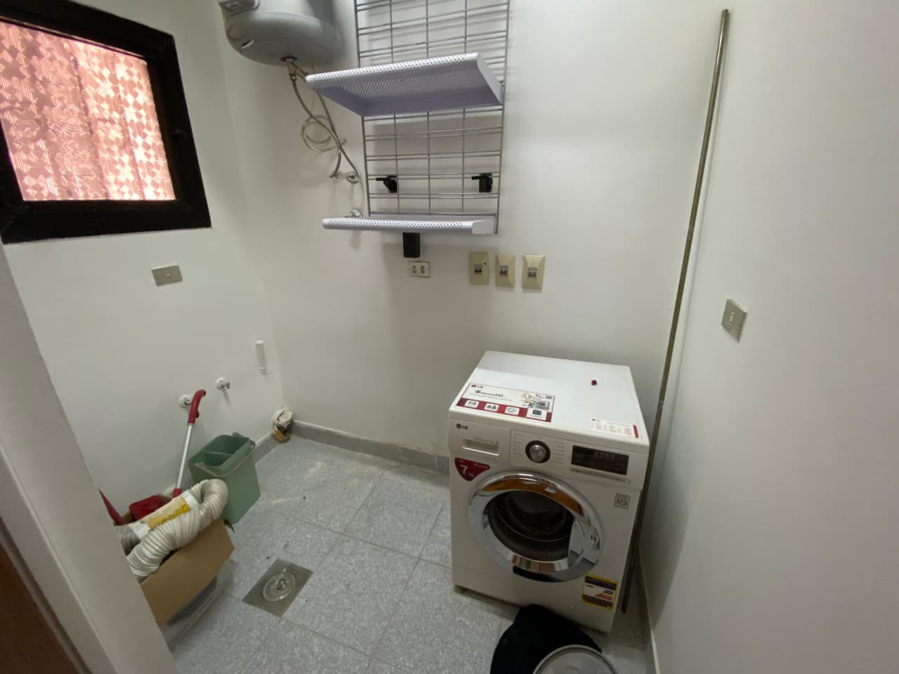 Semi Furnished Apartment For Rent In Sarayat El Maadi| 200m².