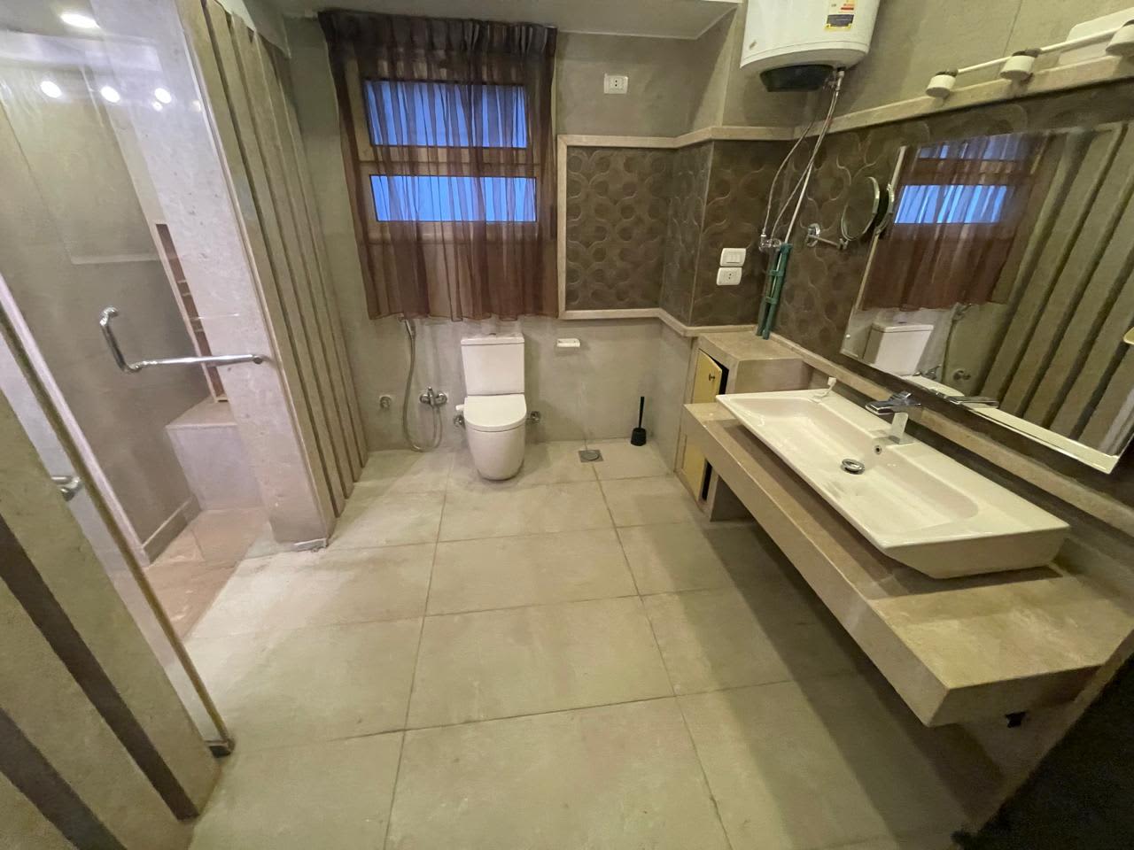 Sophisticated Duplex Penthouse With Private Pool In Sarayat El Maadi.