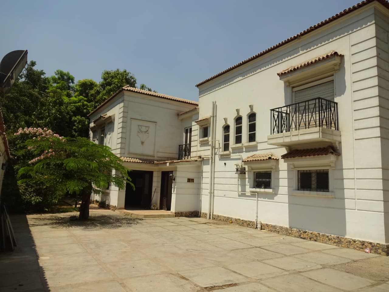 Modern Administrative Villa for Rent |1050 Sqm | Sarayat El Maadi.