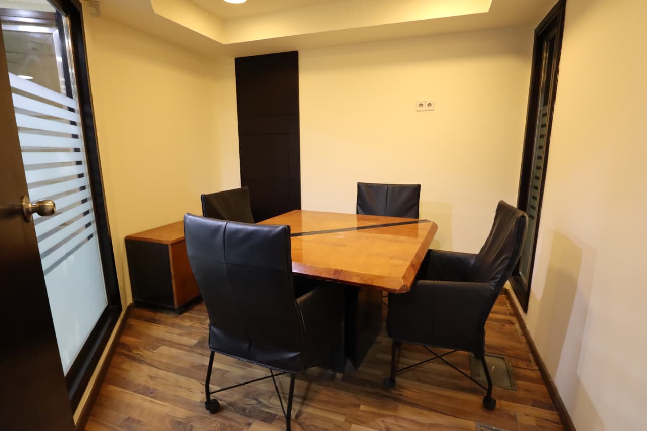 Administrative Office For Rent| 450m²| Bavaria