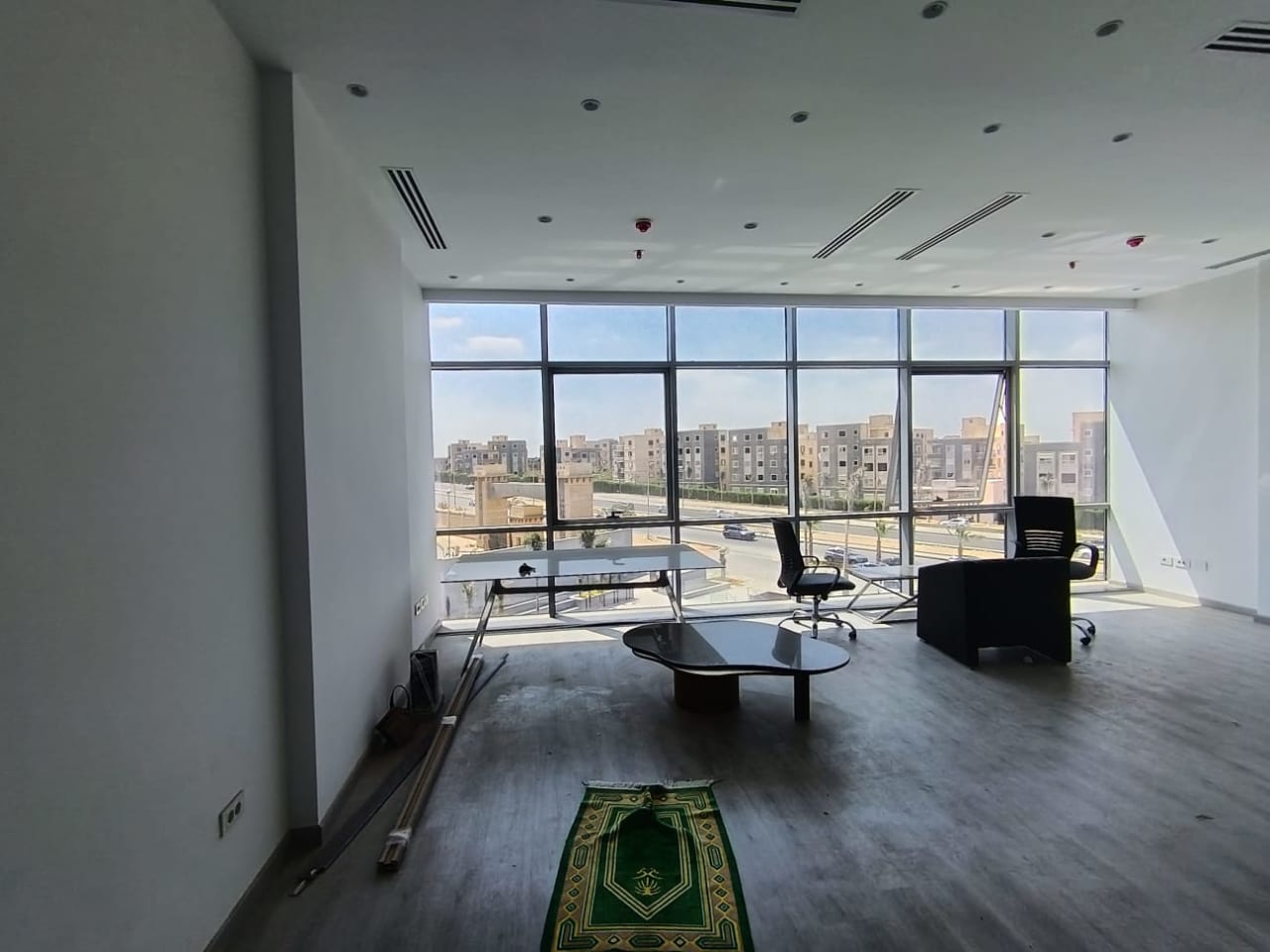 Fully Finished Administrative Office | 77m² | For Rent Third Settlement.