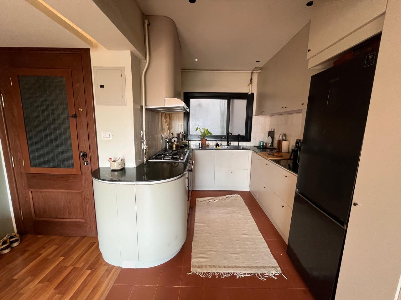 Bright 2BR Apartment in Maadi