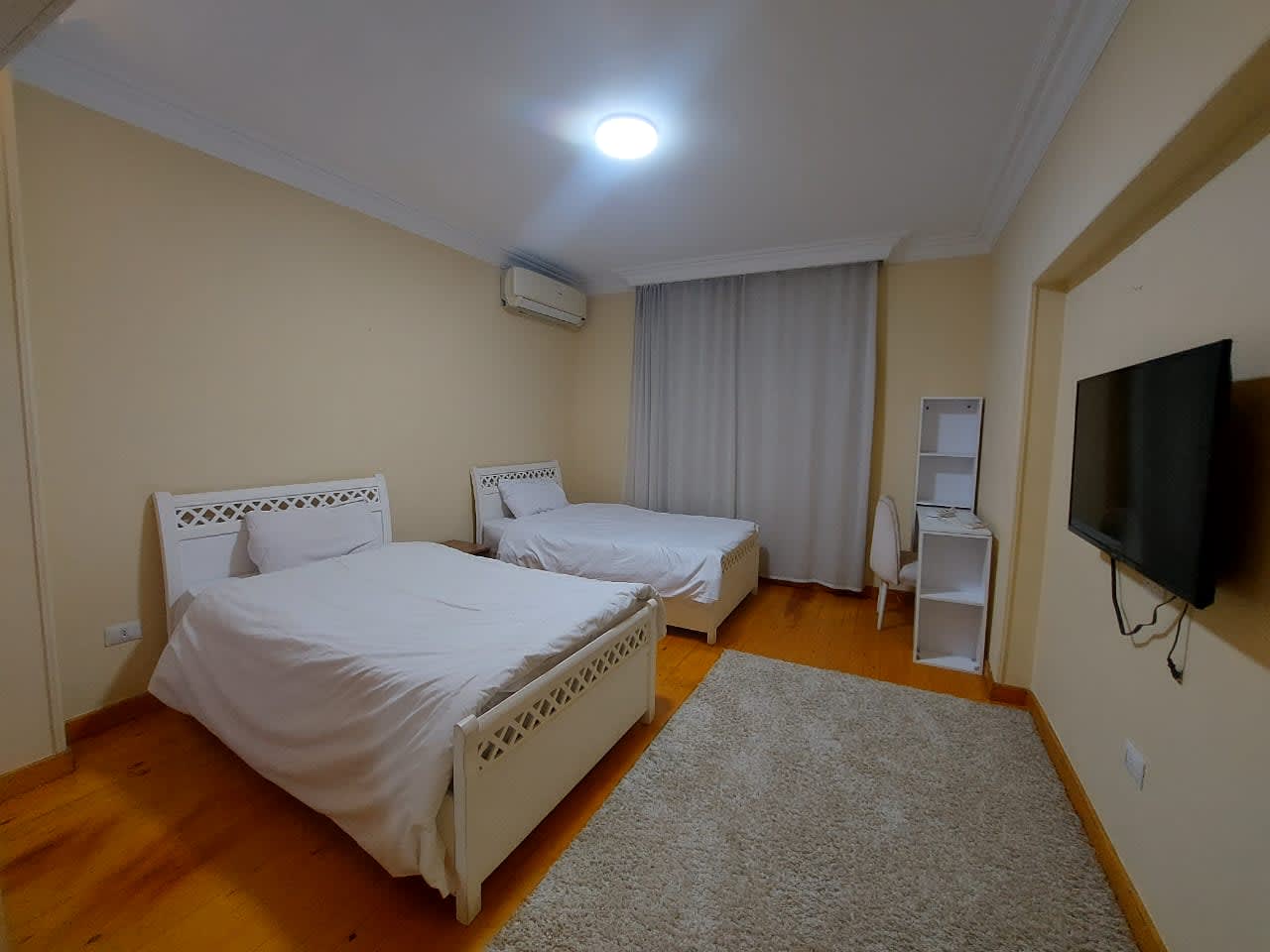 Cozy 2BR Apartment - Modern Zamalek Lifestyle