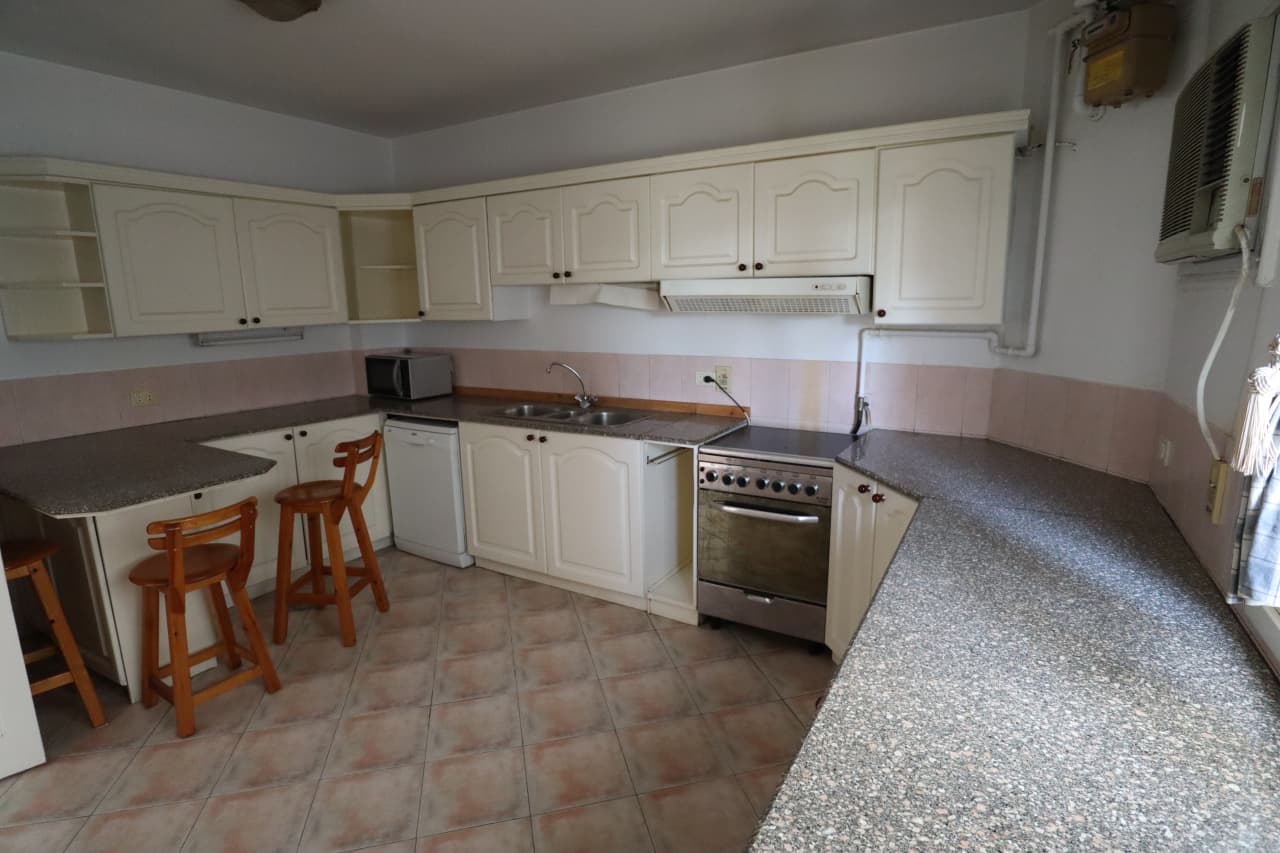 Spacious 300 sqm Duplex Penthouse in Maadi  