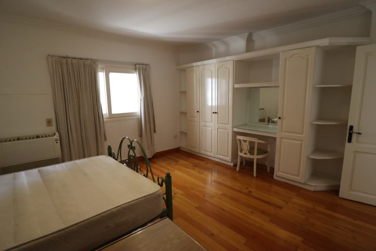 Spacious 300 sqm Duplex Penthouse in Maadi