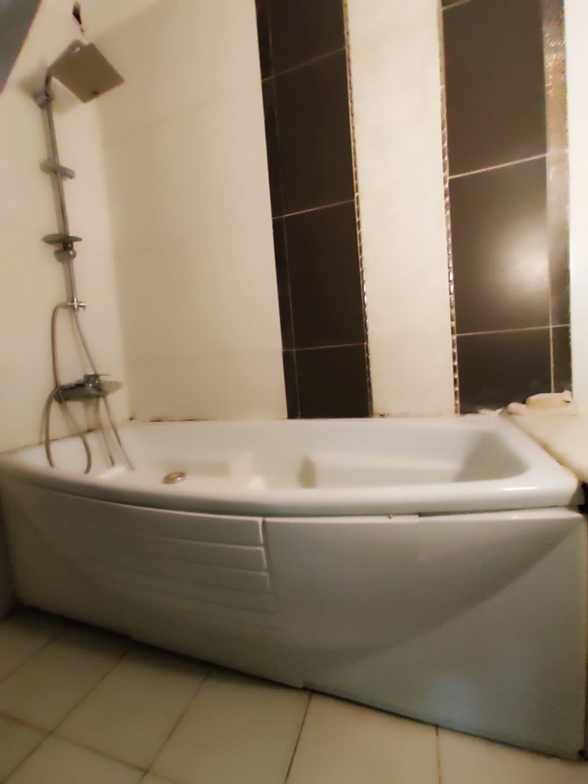 Sleek & Bright Furnished Apartment In Maadi Degla.
