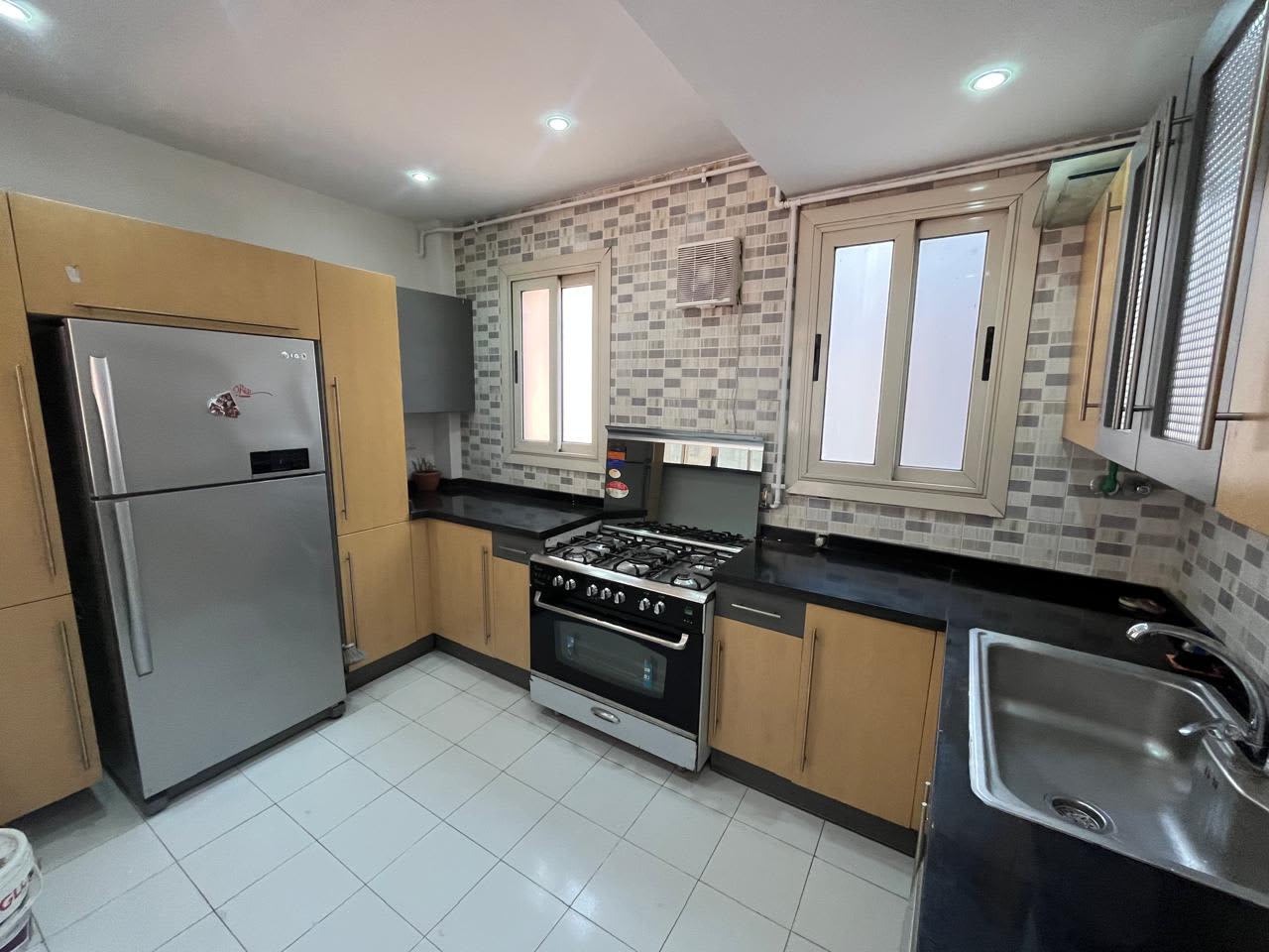 Furnished 1-Bedrooms Apartment In The Heart of Zamalek|100m².