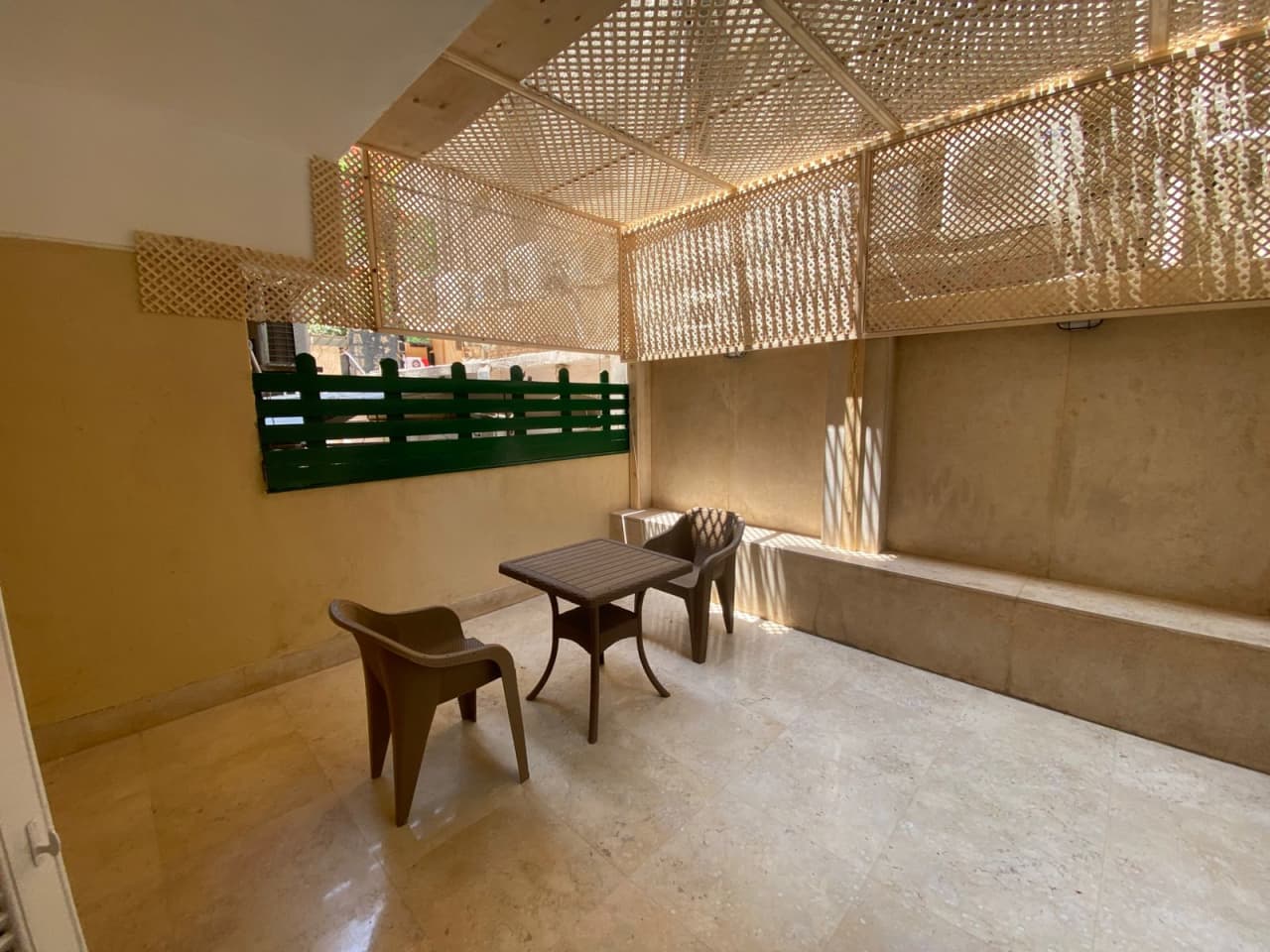 Charming 2BR Garden Apartment in a Prime Location