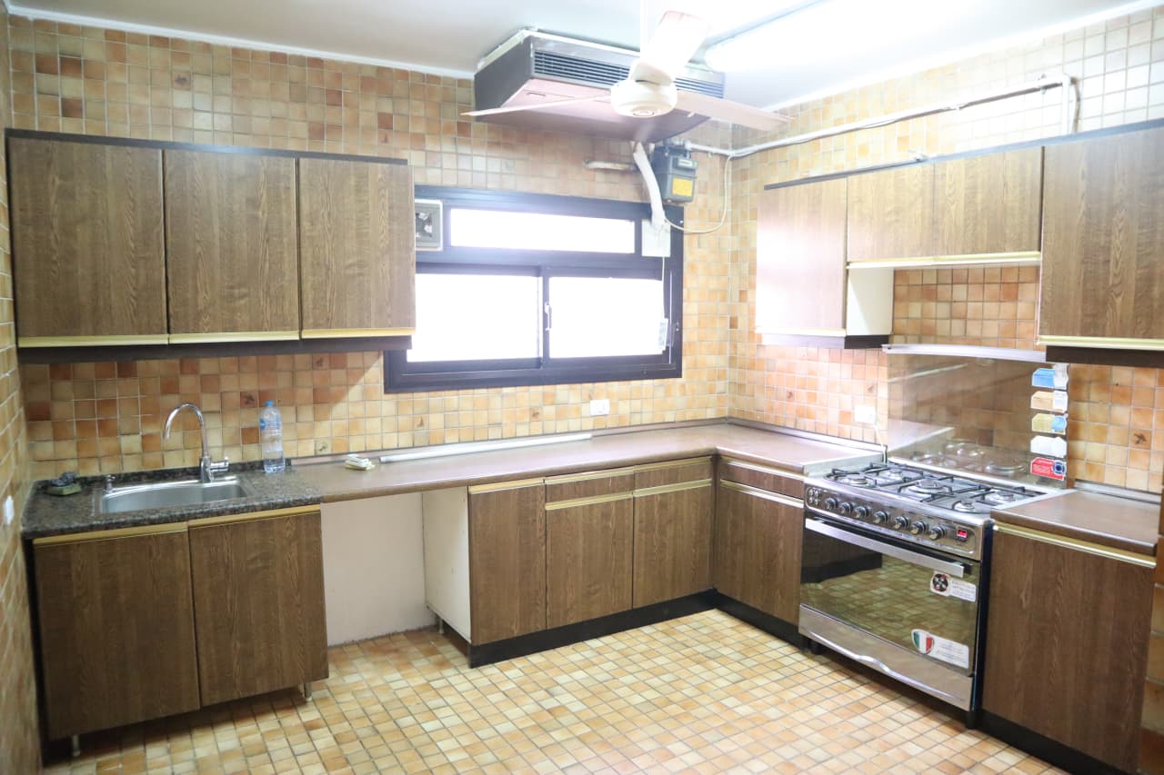 Beautiful Family Apartment In Prestigious Sarayat El Maadi.