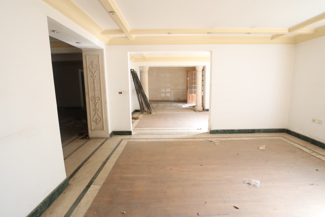 Administrative Ground Floor For Rent| 250m² | Zamalek. 