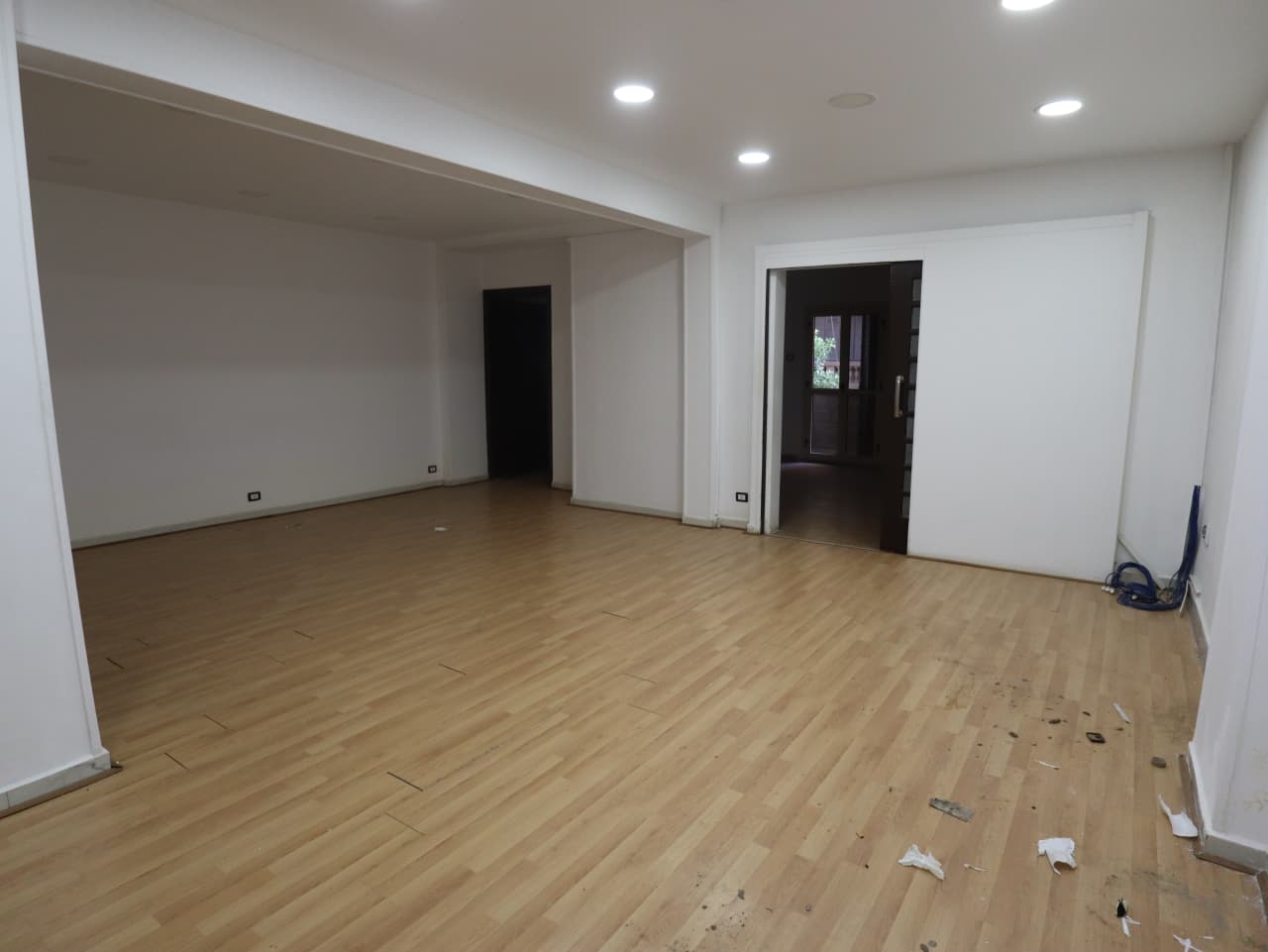 5 غرف نوم دور أرضي للإيجار