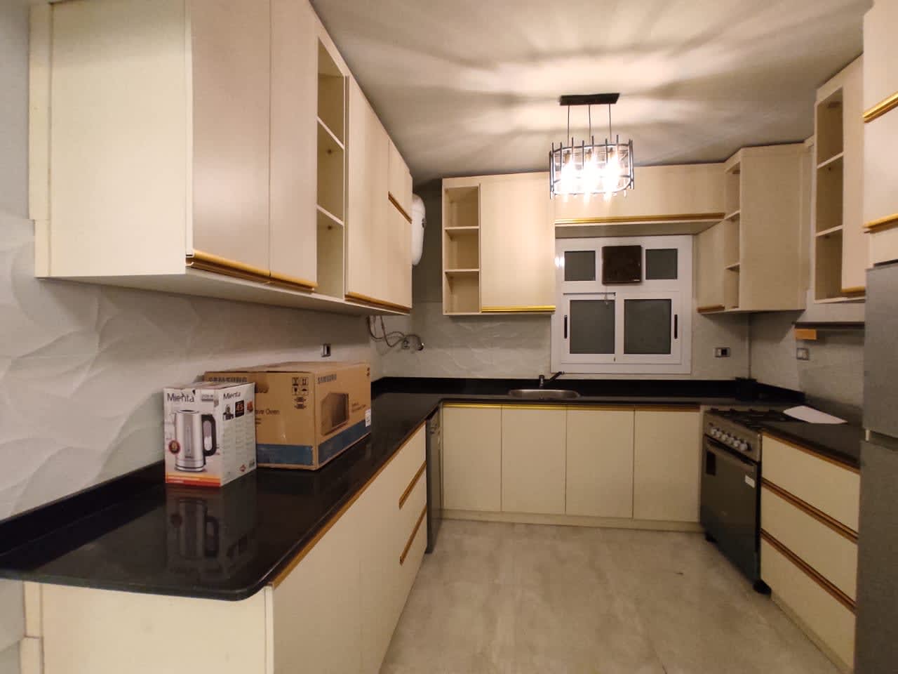 Elegant Ground Floor Apartment In Prime Maadi Degla.