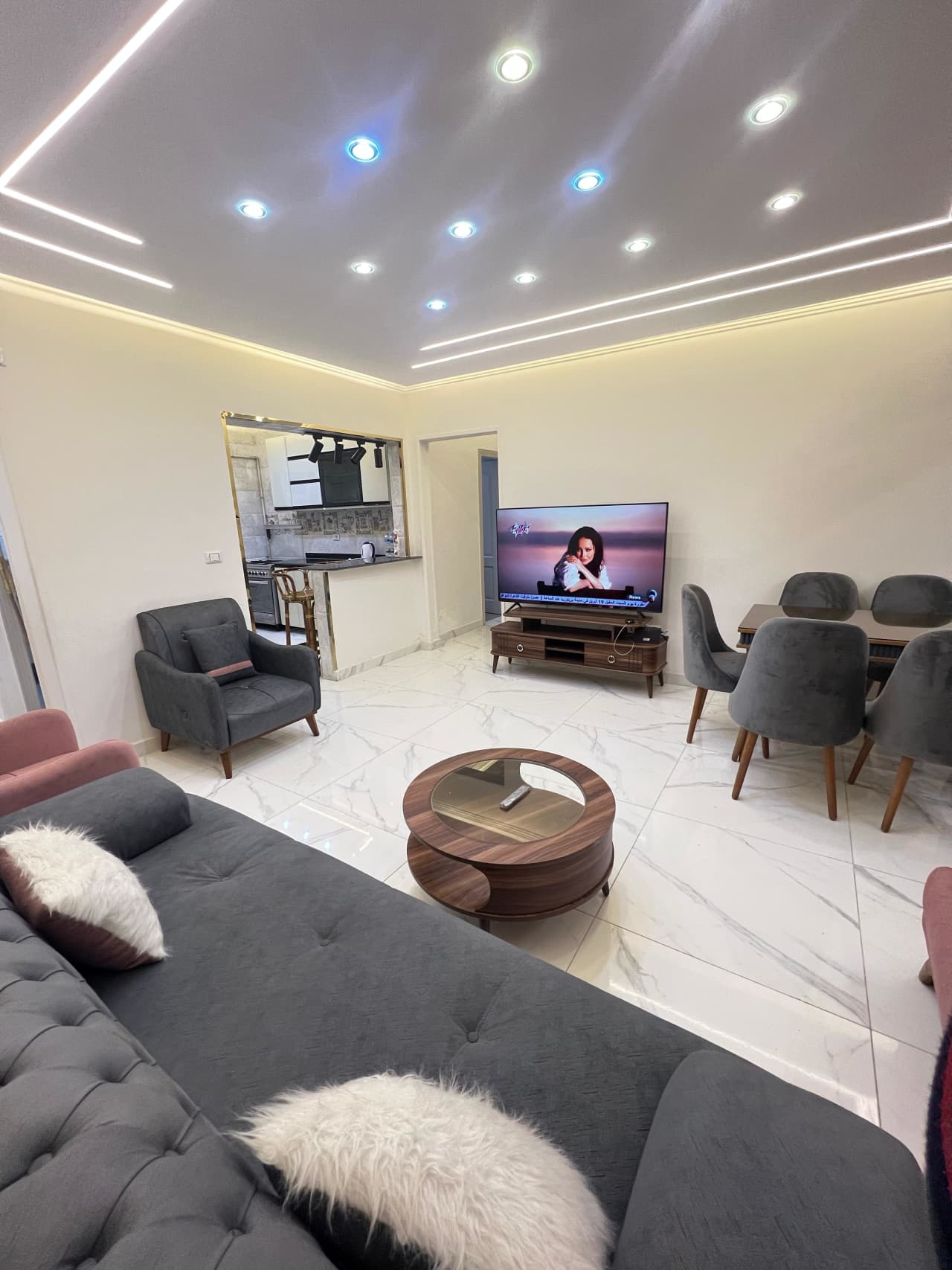 Airy 2BR Apartment with Natural Light