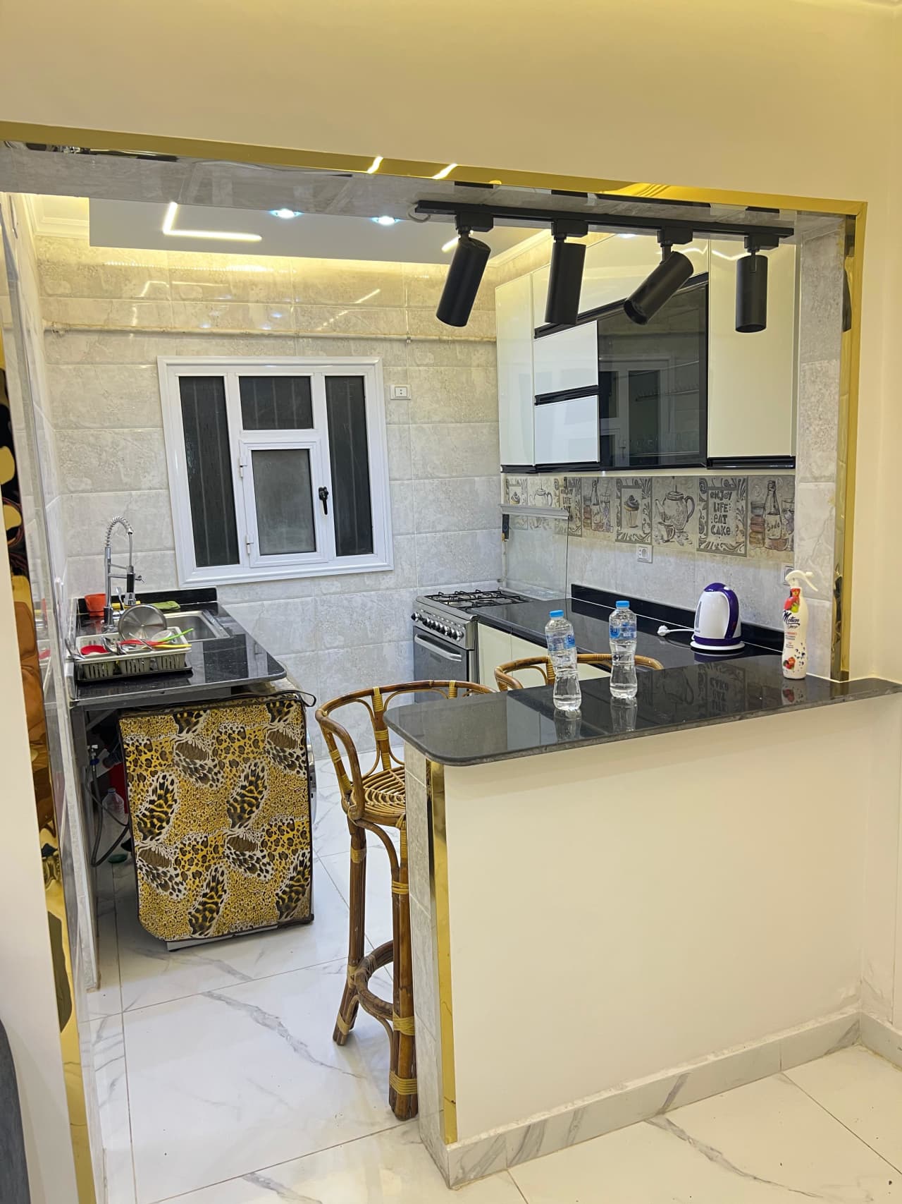 Airy 2BR Apartment with Natural Light