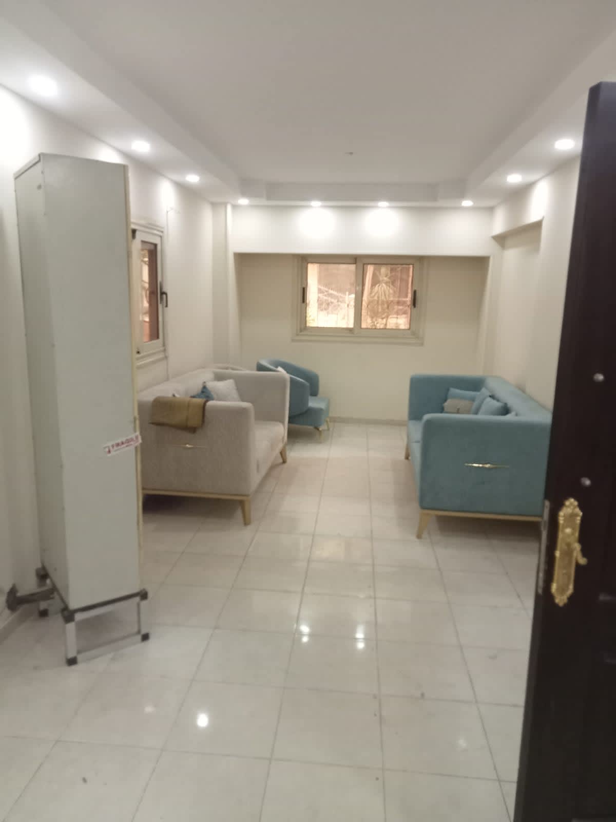 4 غرف نوم مكتب للإيجار في New Maadi