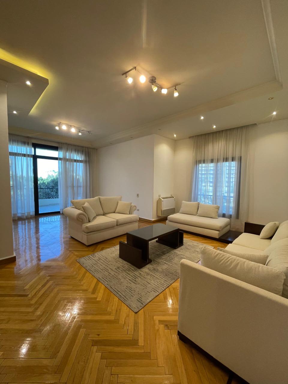 3 bedroom Apartment for rent in Sarayat