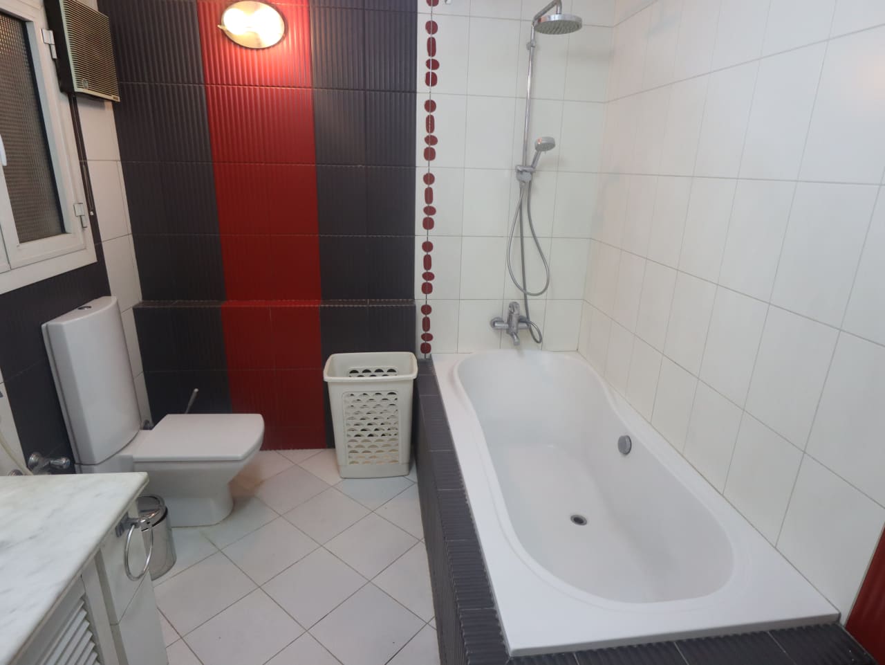 Elegant Modern Furnished Apartment In Prime Maadi Sarayat.