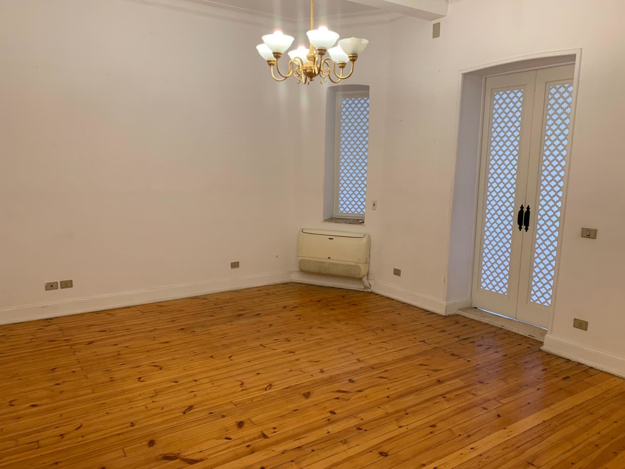 Exclusive Villa with Garden in Maadi
