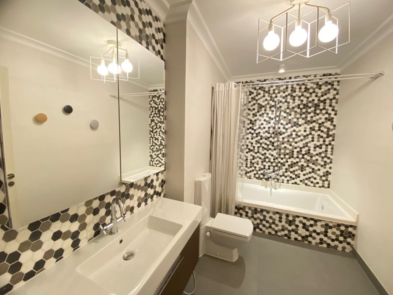 Spacious 4-Bedroom Apartment with Pool Access in Maadi