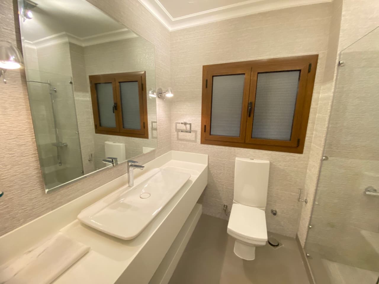 Spacious 4-Bedroom Apartment with Pool Access in Maadi