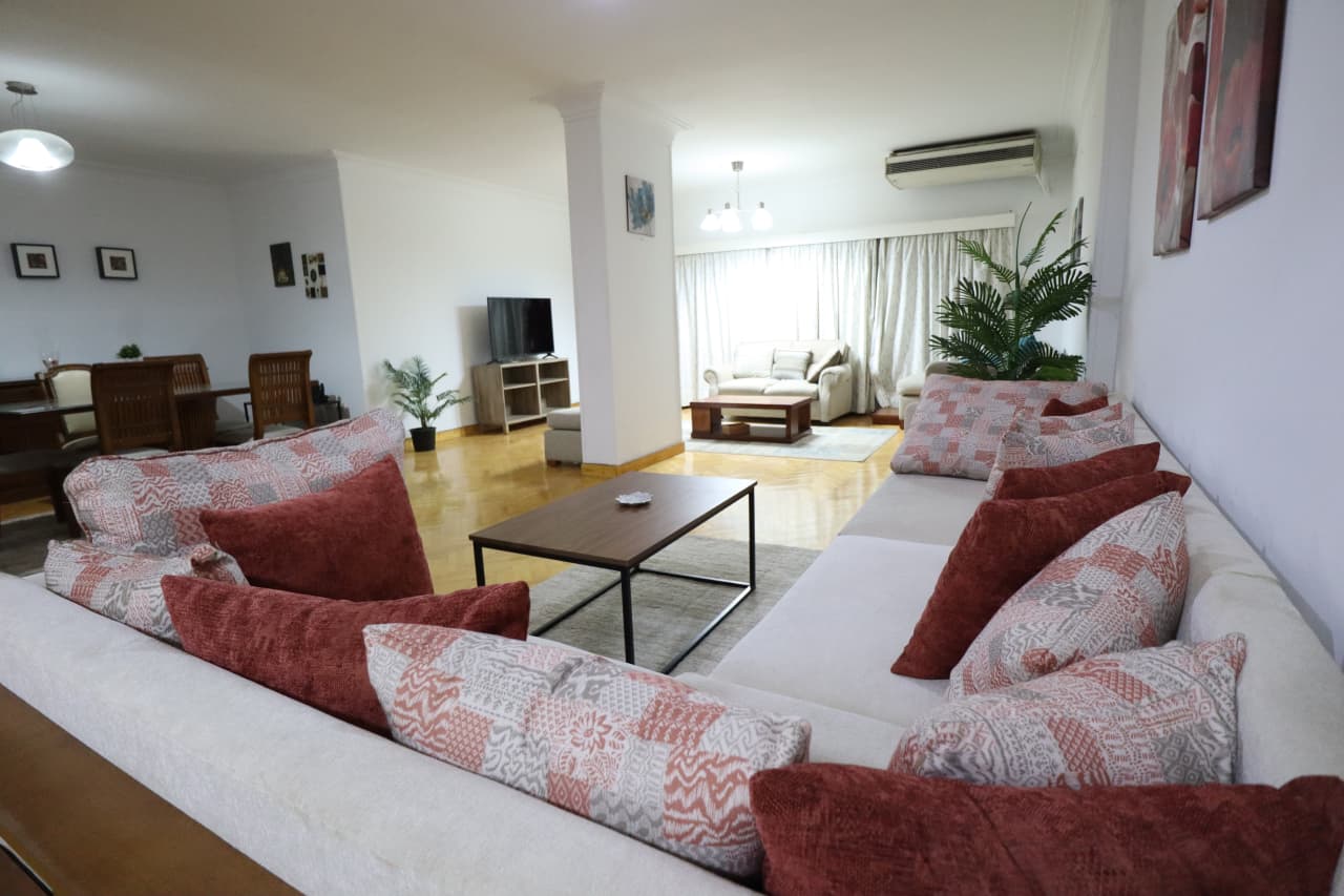Stylish 4BR Residence Near International Schools in Maadi