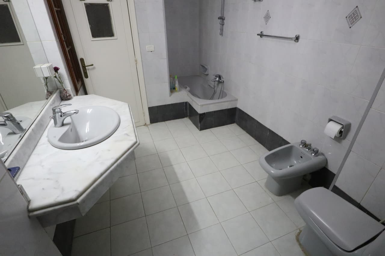 Stylish 4BR Residence Near International Schools in Maadi