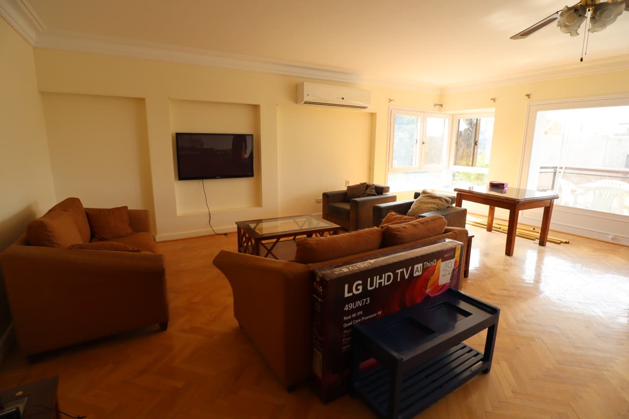 4 bedroom Apartment for rent in Sarayat
