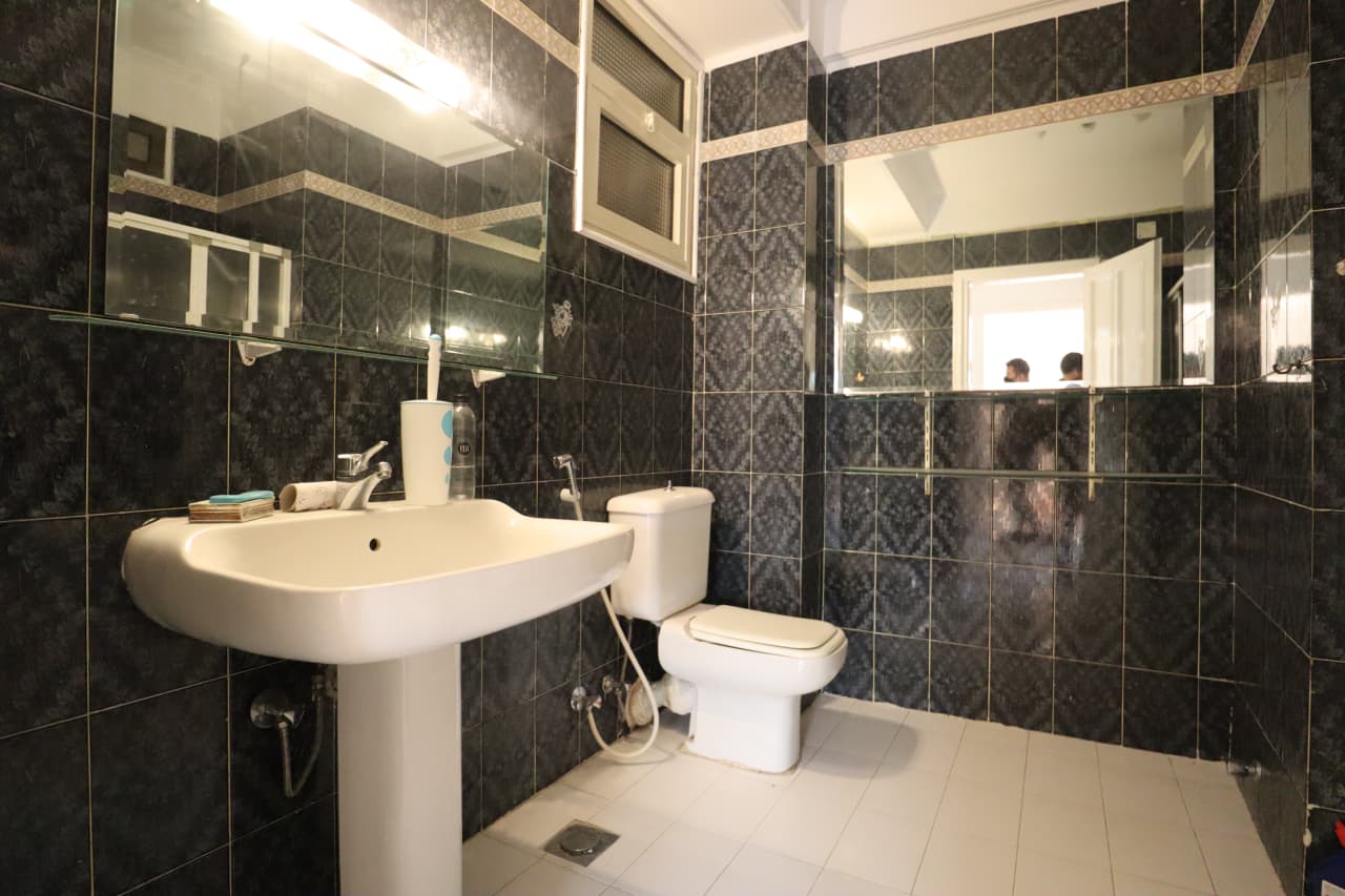 Huge Furnished Apartment In The Heart Of Maadi