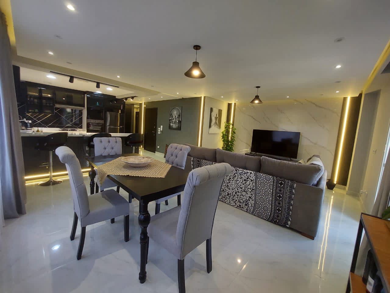 3 bedroom Apartment for rent in Sarayat