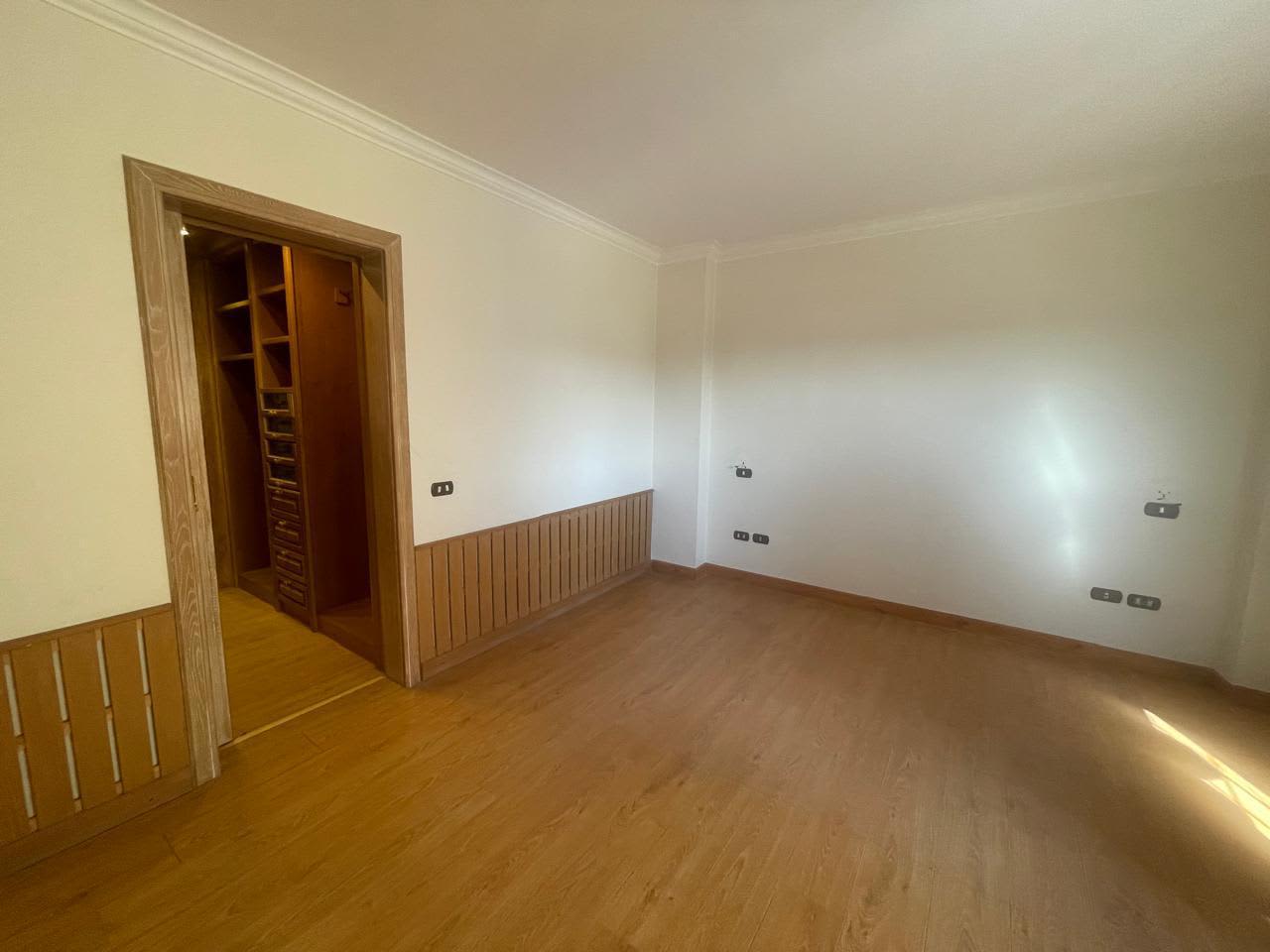 Sunlit 3BR Apartment with Balcony Views in New Maadi
