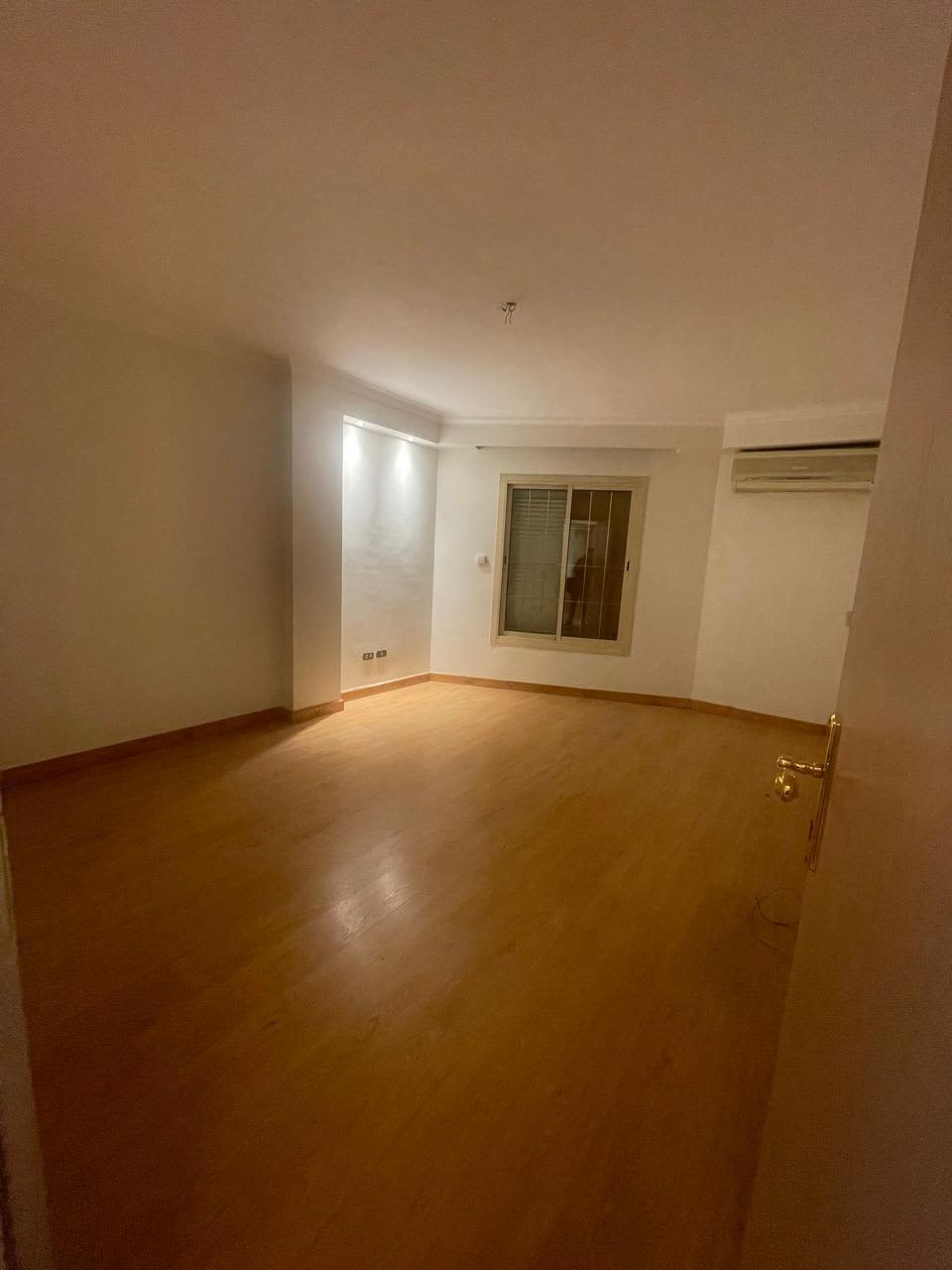 Sunlit 3BR Apartment with Balcony Views in New Maadi