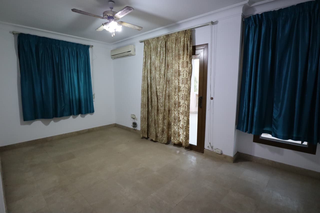 Administrative Villa in Prime Location | 1050 Sqm | Sarayat ElMaadi